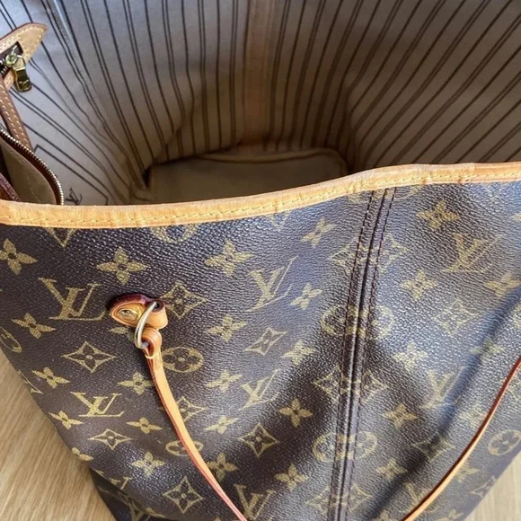 Louis Vuitton Neverfull GM - Picture 13 of 15